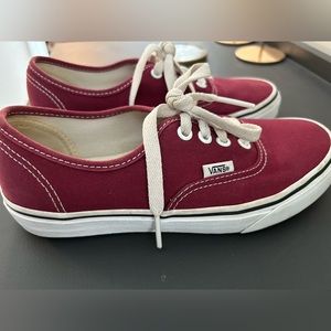 Vans Authentic shoes in cordovan/true white